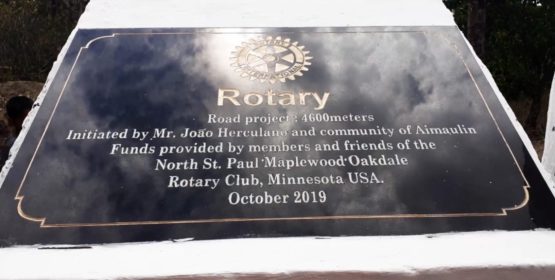 roadproject_monument